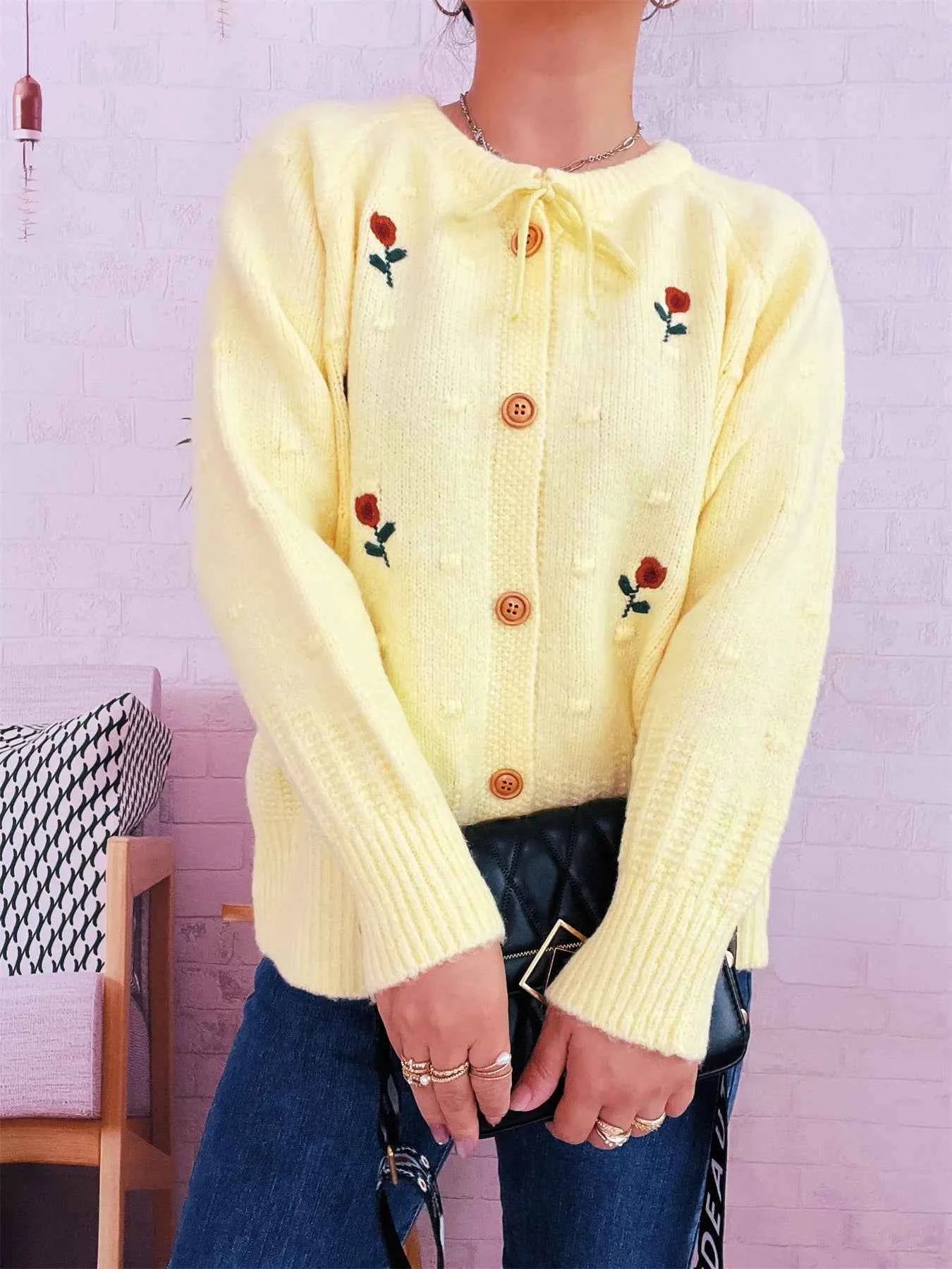 Rose Embroidered Button-Up Cardigan 20b2c60510d64b2794a1545f0de5968e-Max-Origin