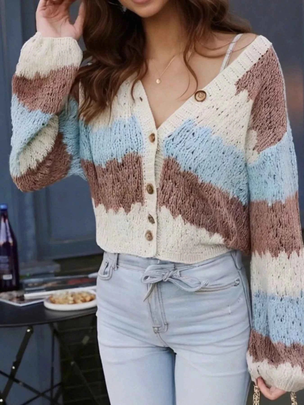 Color Block Button Up Cardigan 20fb629f-985d-4fd1-9596-38ec447a509e-Max-Origin