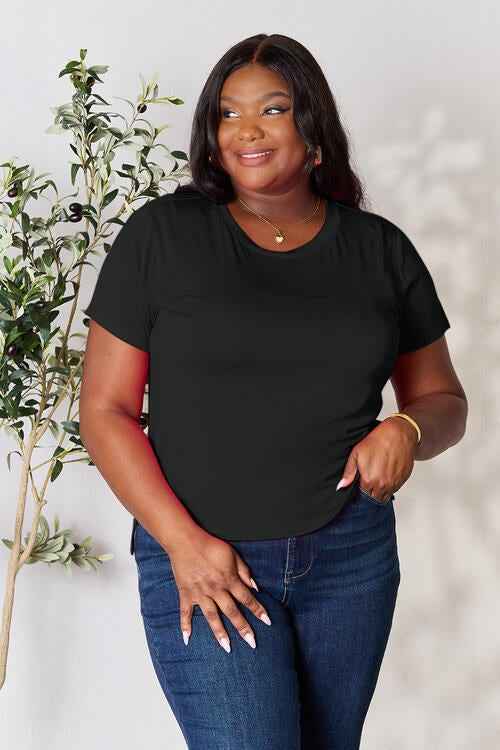 Essential Round Neck Top 21029655_24bc27f1-3d18-4a22-887c-3b5296f90fb8