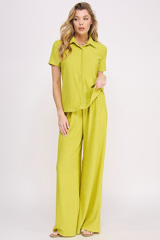 Textured short slv button down/wide leg pants set 21040510_28e0017a-30e3-4483-9110-0676a2ccb30d