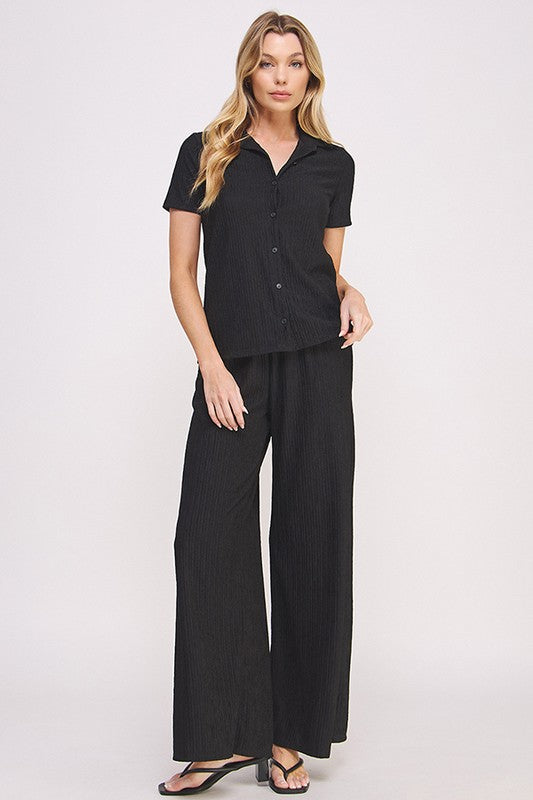 Plus textured short slv button down/wide pants set 21121756_865625af-afb0-4659-9f20-6d665d6797b9