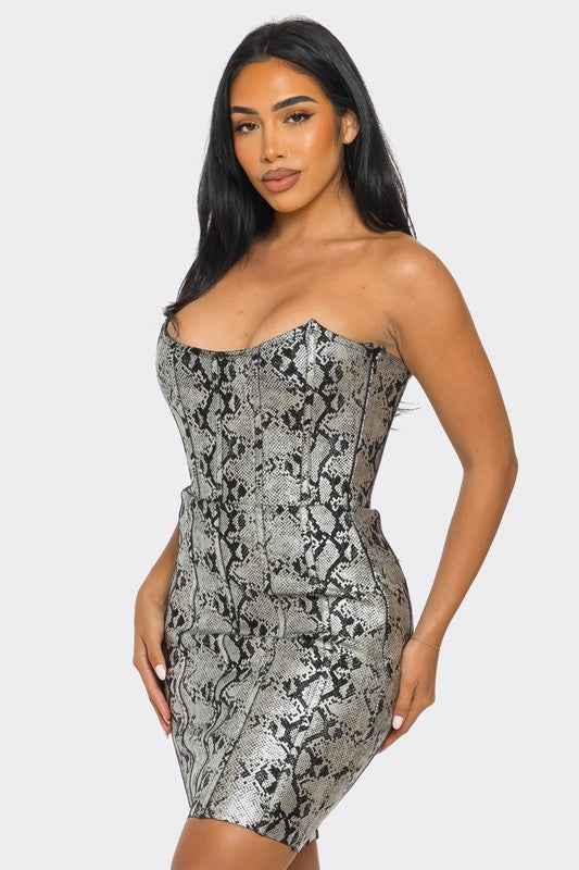 Serpentine Glamour Bodycon Dress 21360244_56d86371-ff74-43a3-9e13-974790151276
