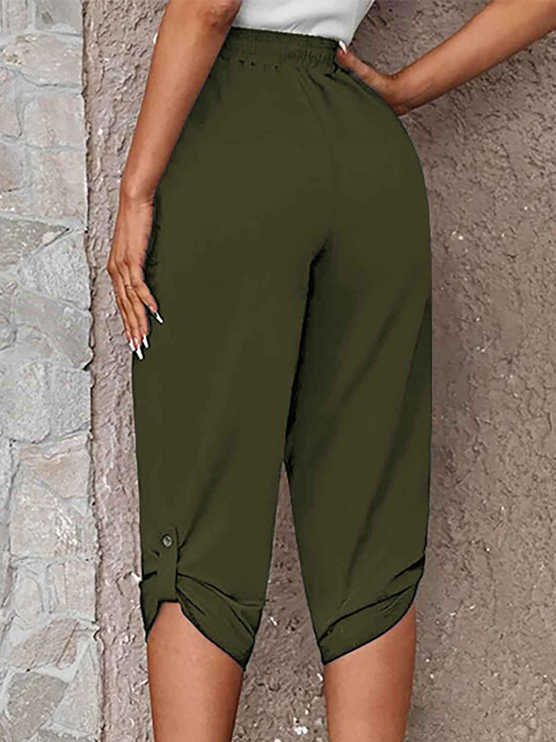 Full Size Roll-Tab Capris Pants 218777441549466198f6610d73b76a6a-Max