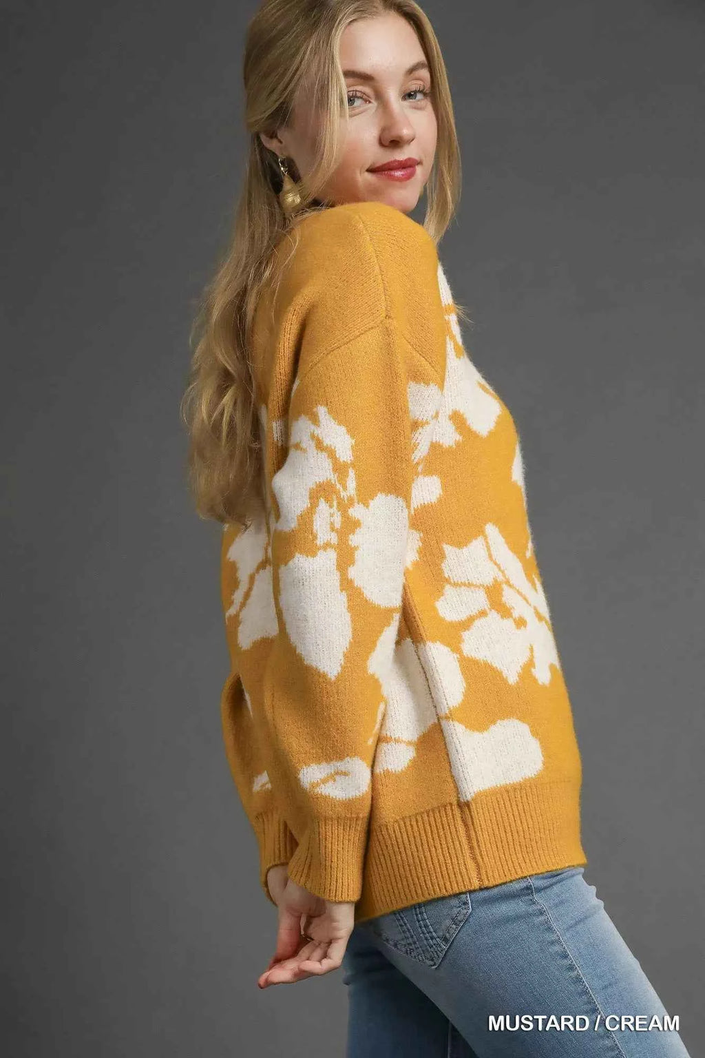 Umgee Floral Long Sleeve Sweater 21907127-8d53-496a-ac80-f59e0abbc227-Max-Origin