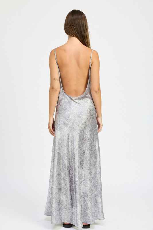 CRUCHED VELVET MAXI DRESS 21940122_5f13b1e6-d41d-48fd-a650-a371405f125c