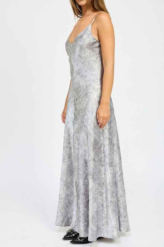 CRUCHED VELVET MAXI DRESS 21940122_ed74c0c0-5941-4b26-86a8-b7469cefe954