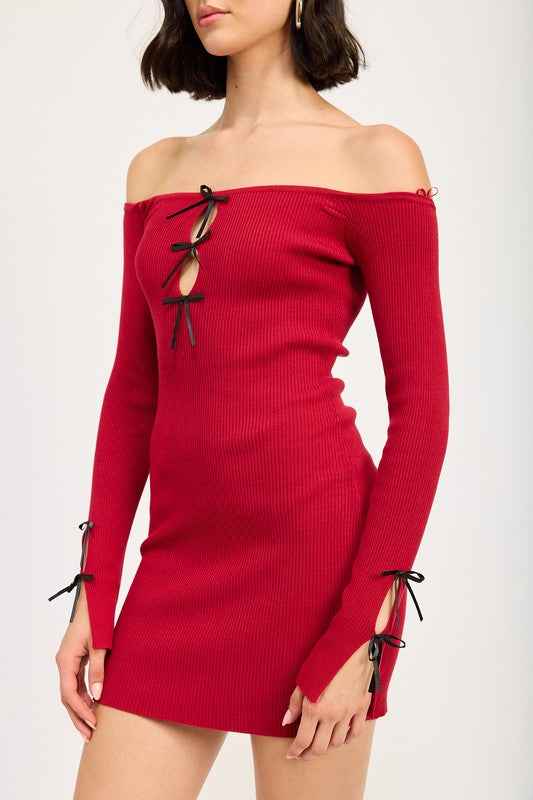 OFF SHOULDER BODYCON DRESS WITH BOW DETAIL 21940311_4dd35a2e-e4be-4ab4-b123-c2aee90afd5f