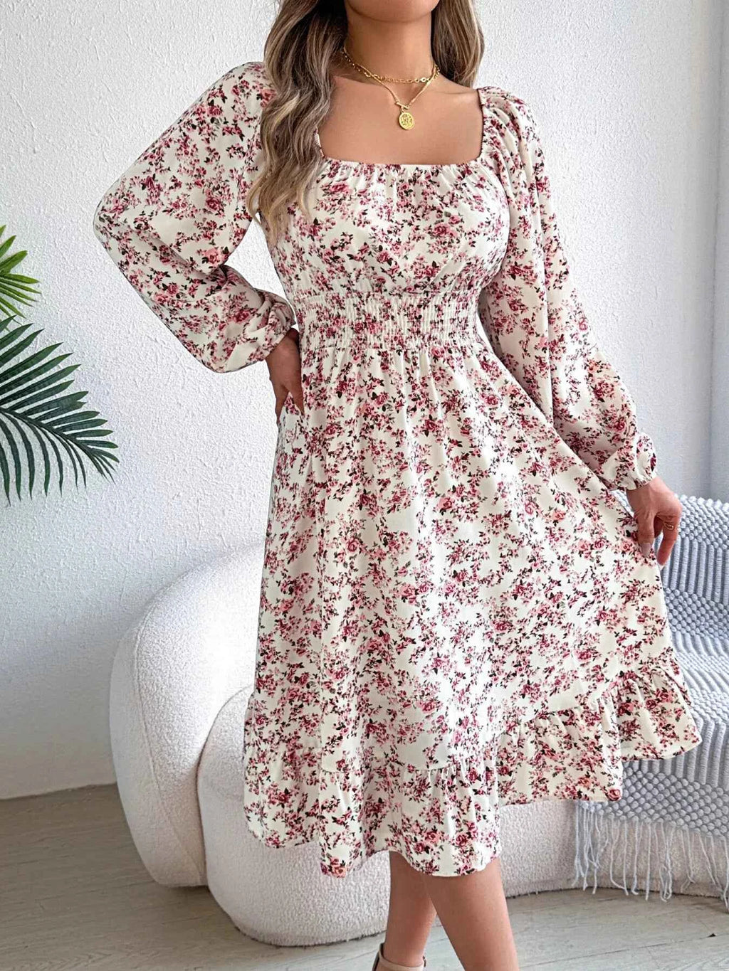 Floral Print Long Sleeve Square Neck Midi Dress 21accaf9fd854fc2b8faf0ef4490bc6f-Max-Origin