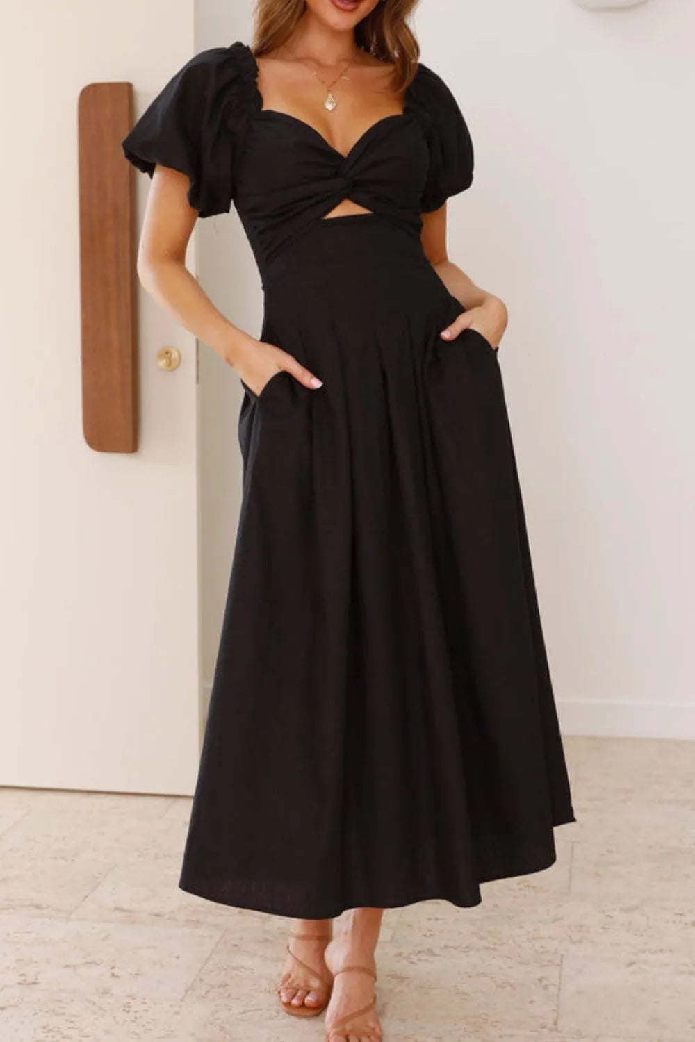 Sweetheart Neck Puff Sleeve Dress 21b539d3-8e12-45d0-b509-efb2000af7f8-Max-Origin