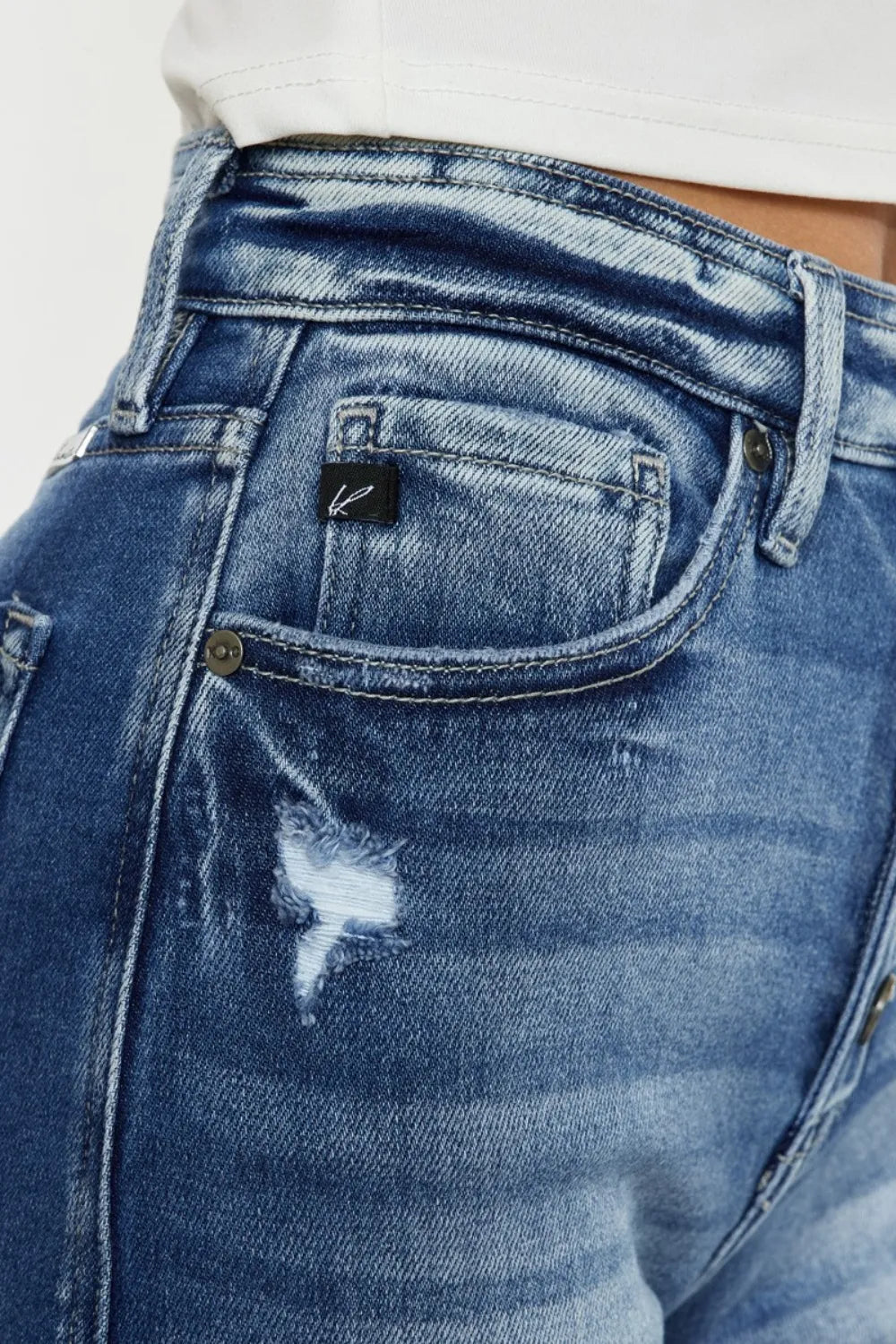 Kancan Button Fly High Rise Raw Hem Denim Shorts 21d0ed6b-3d20-4aa6-8c0f-aedf113745df-Max