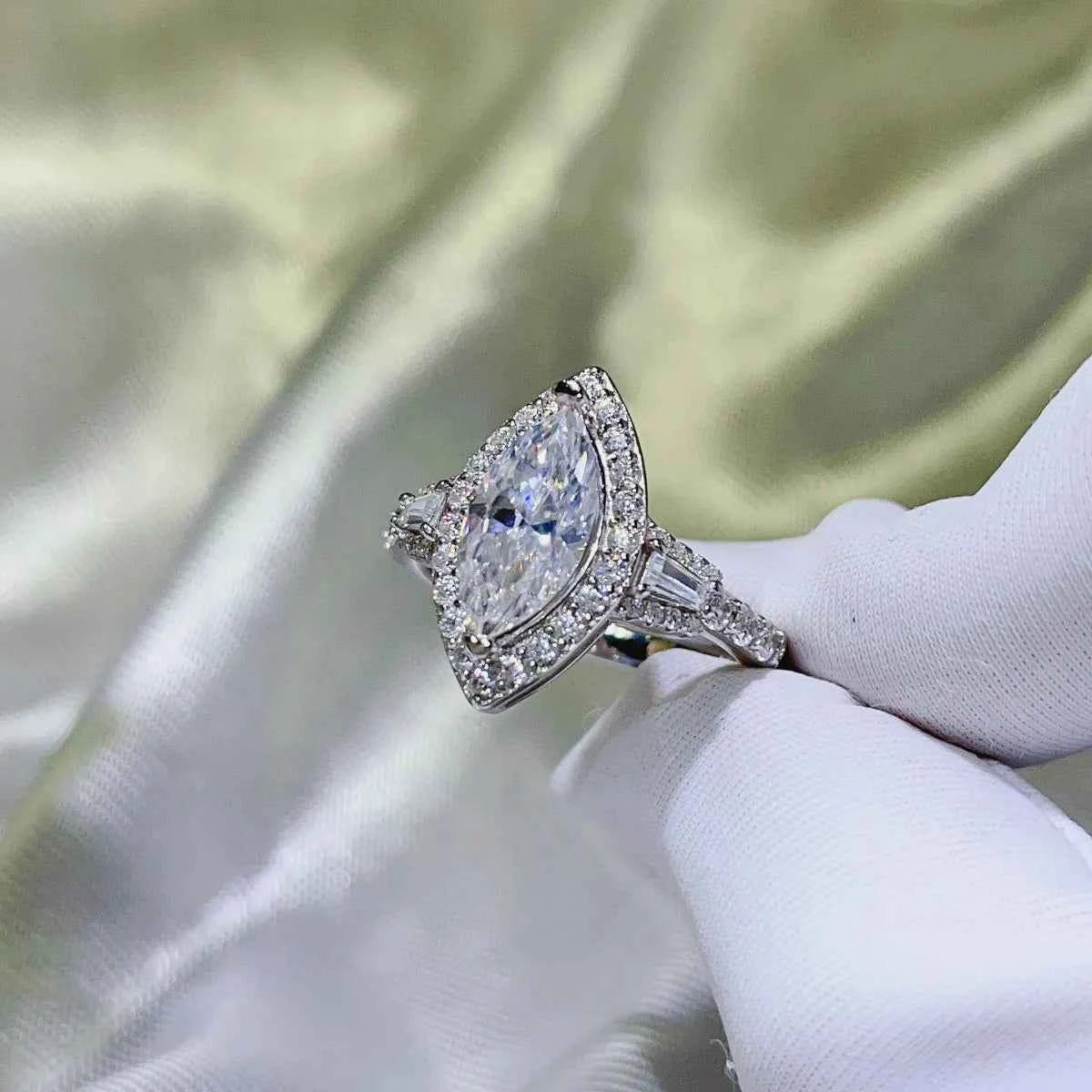 2 Carat Moissanite 925 Sterling Silver Ring 21fe3439-0505-4127-b150-f5d7f55bb9d0-Max-Origin