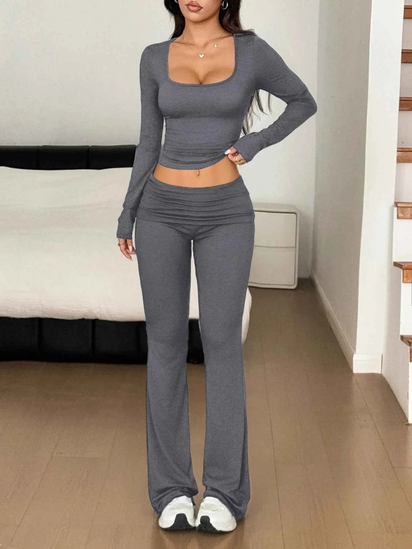 Long Sleeve Crop Top and Bootcut Pants Set 2204f9e6-fed2-46a7-bb9b-adb7f1032a2c-Max-Origin