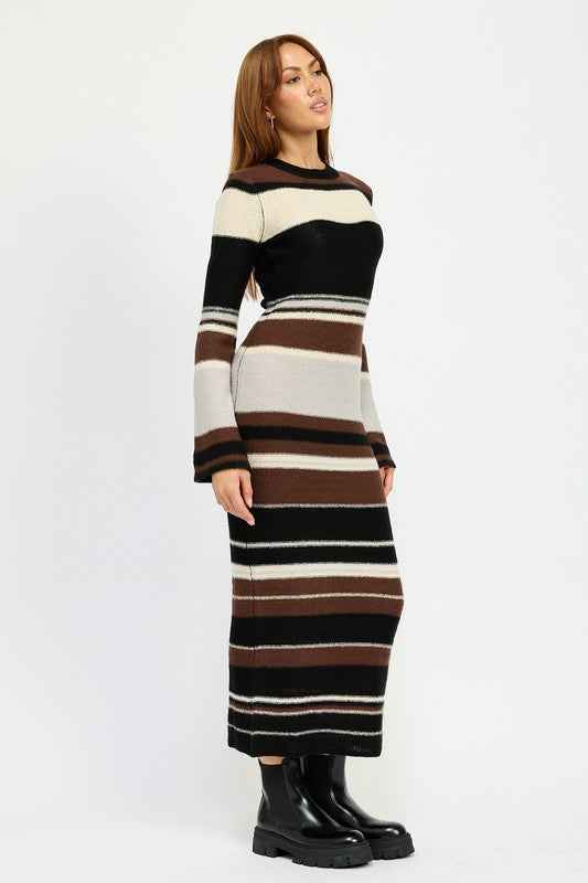 STRIPE MAXI BODYCON DRESS 22073028_d7942b77-45e0-40ae-a47e-b56cd8f72380