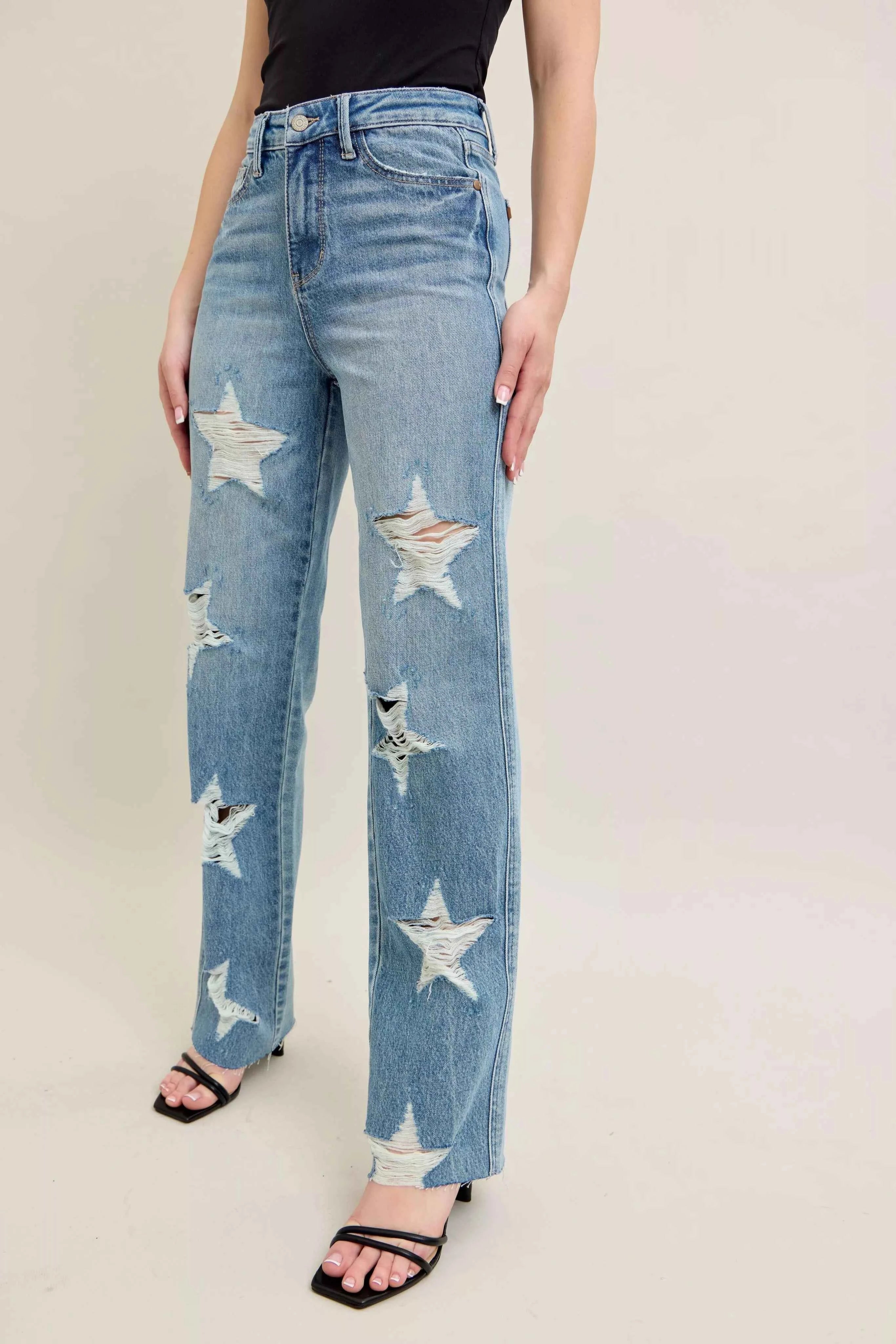 Judy Blue Full Size High Waist Rigid Magic Star Shaped Destroy 90's Straight Jeans Plus Size 2224c87fbdce4218bb35d70a429bb7f4-Max-Origin