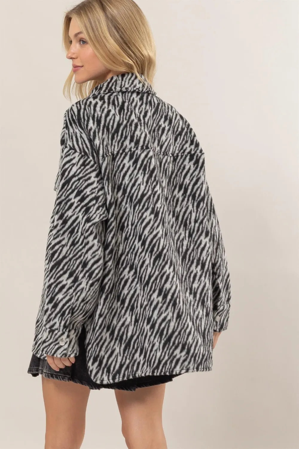 HYFVE Zebra Print Snap Down Long Sleeve Shacket 2255e260-560c-42ef-8bde-8f79b3c463b9-Max