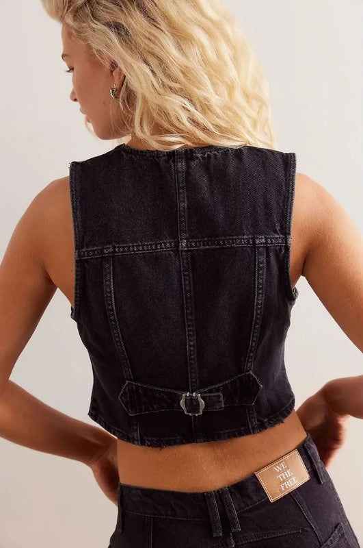 Denim Vest Jacket 22570092_bbf344ec-b906-41cb-9a69-fde78bb5d780