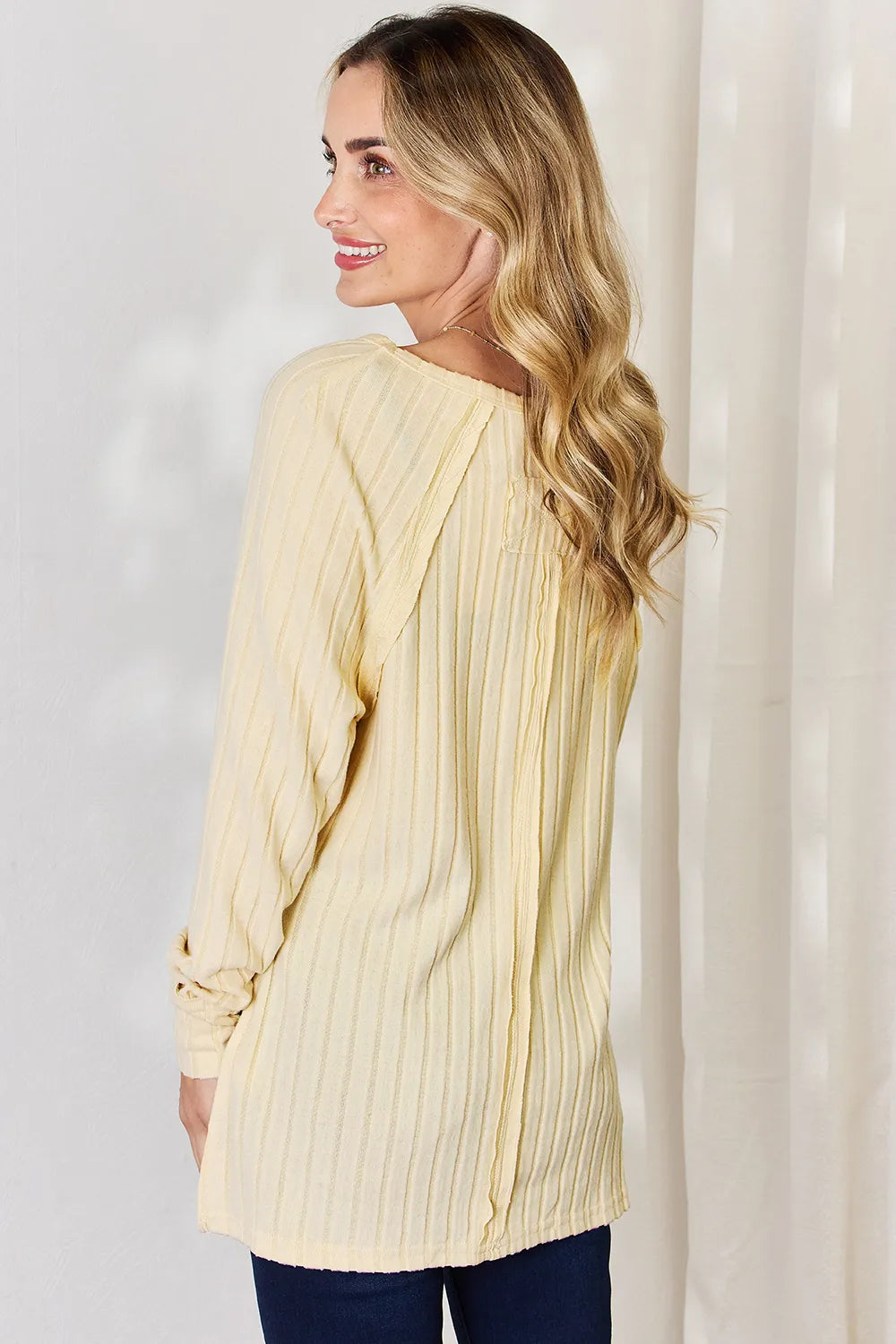 Basic Bae Full Size Ribbed Round Neck Slit T-Shirt 225efd91-5e76-4994-8905-8f2fb0e44769-Max