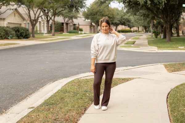 The Rhea Brown Bootcut Leggings 22687065_c3473256-5f92-4dfb-a97f-dd8bdd04b198