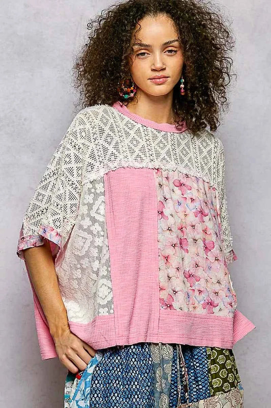 POL Floral Patchwork Lace Accent Blouse 226acde8-1726-48a4-9063-8c91d6691321-Max-Origin