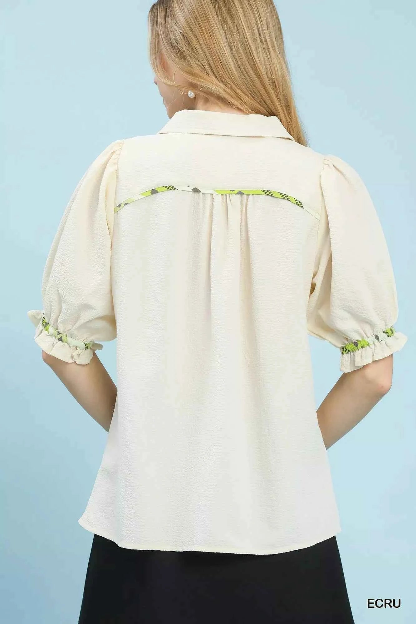 Umgee Scalloped Trim Blouse with Puff Sleeves 22918772-c8c1-48b9-a0e2-eb240f391407-Max-Origin