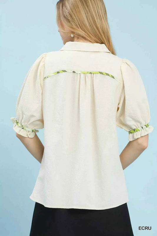 Scalloped Trim Blouse with Puff Sleeves 22918772-c8c1-48b9-a0e2-eb240f391407-Max-Origin