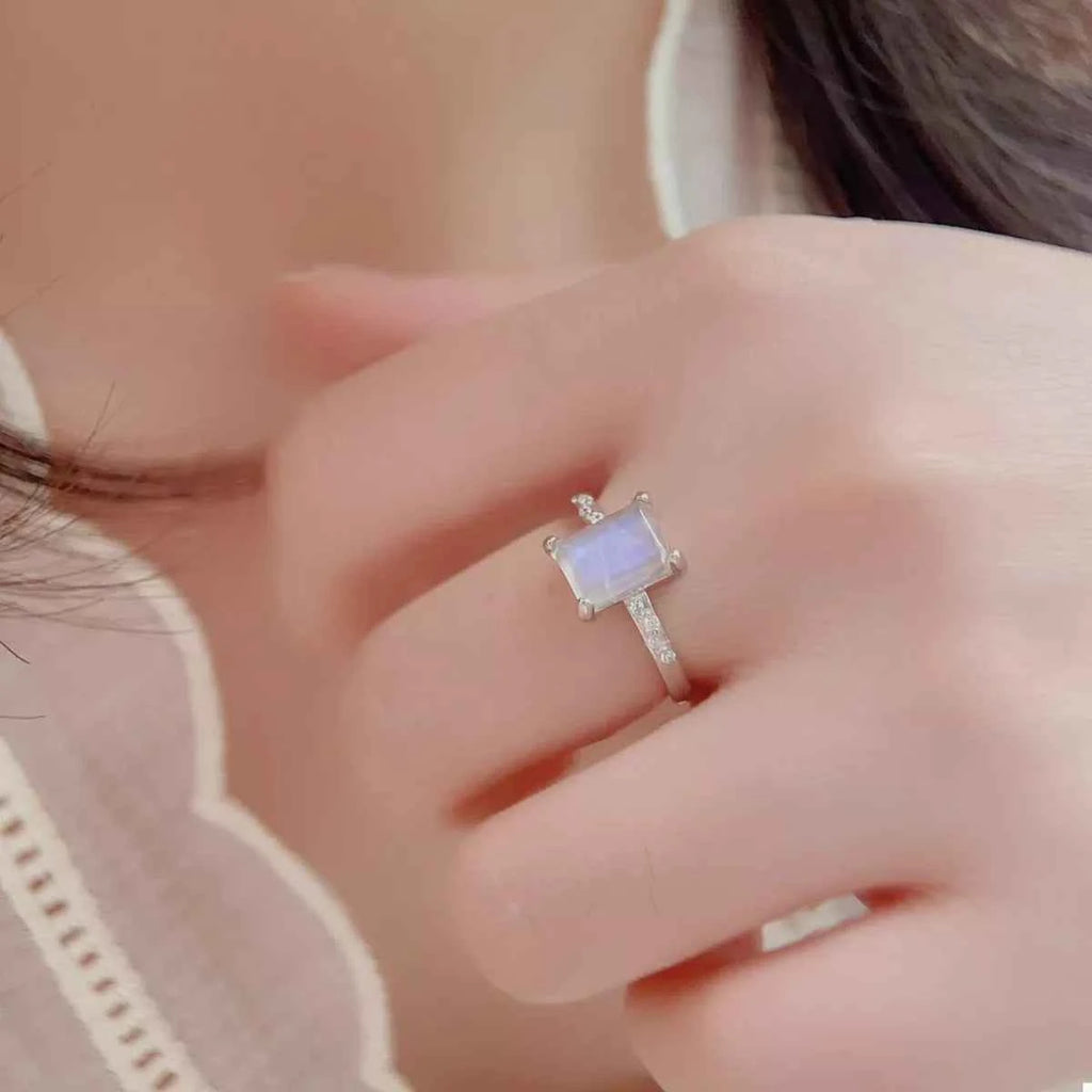 925 Sterling Silver Zircon Rectangle Ring 22b862ec-7f0f-44b8-96ff-3f87cfd87e7a-Max-Origin