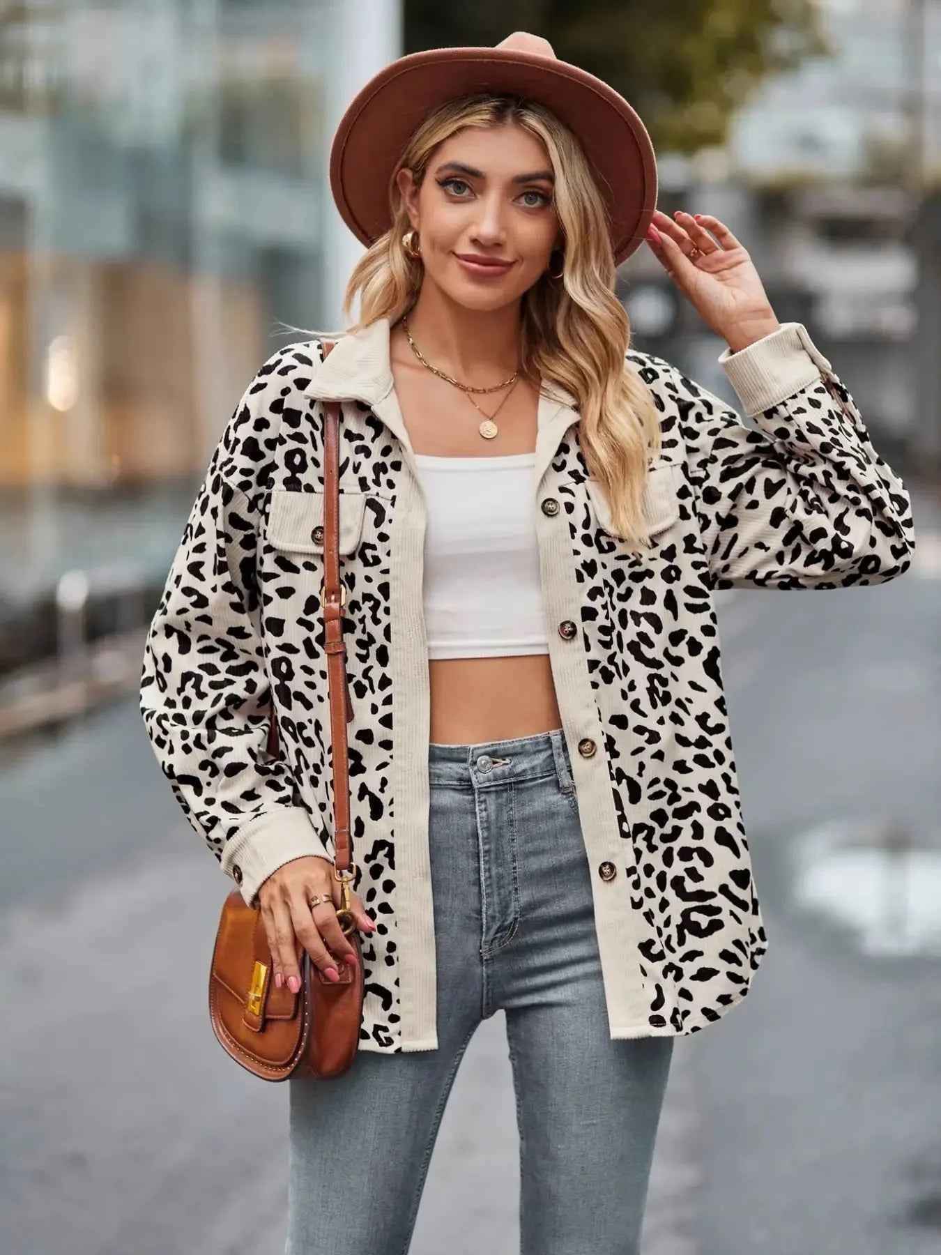 Leopard Print Button-Up Contrast Shacket Khaki 232645f6-d401-40c4-920c-635cb4654255-Max-Origin