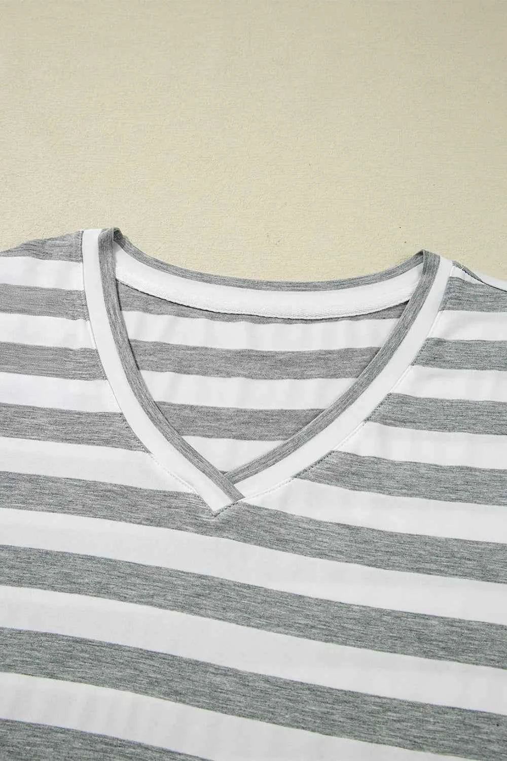 Casual Striped V-Neck Midi T-Shirt Dress 2331e915-5d45-43f8-930d-d3f2b1bbd350-Max