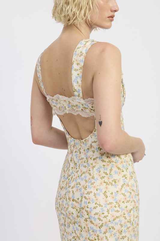 Ditsy Print Midi Dress with Cutout and Lace Trim 23918826_294888e9-a6b6-449b-854c-8c7c694354e5