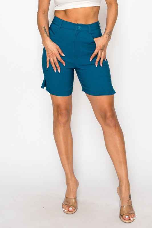 Golf Straight Dressy Bermuda 23971158_1f45f164-84ec-459b-bd2c-b06aad337b2f