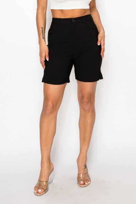 Golf Straight Dressy Bermuda 23971160_e17a127e-b8fa-417e-af6c-f8c53ab32824