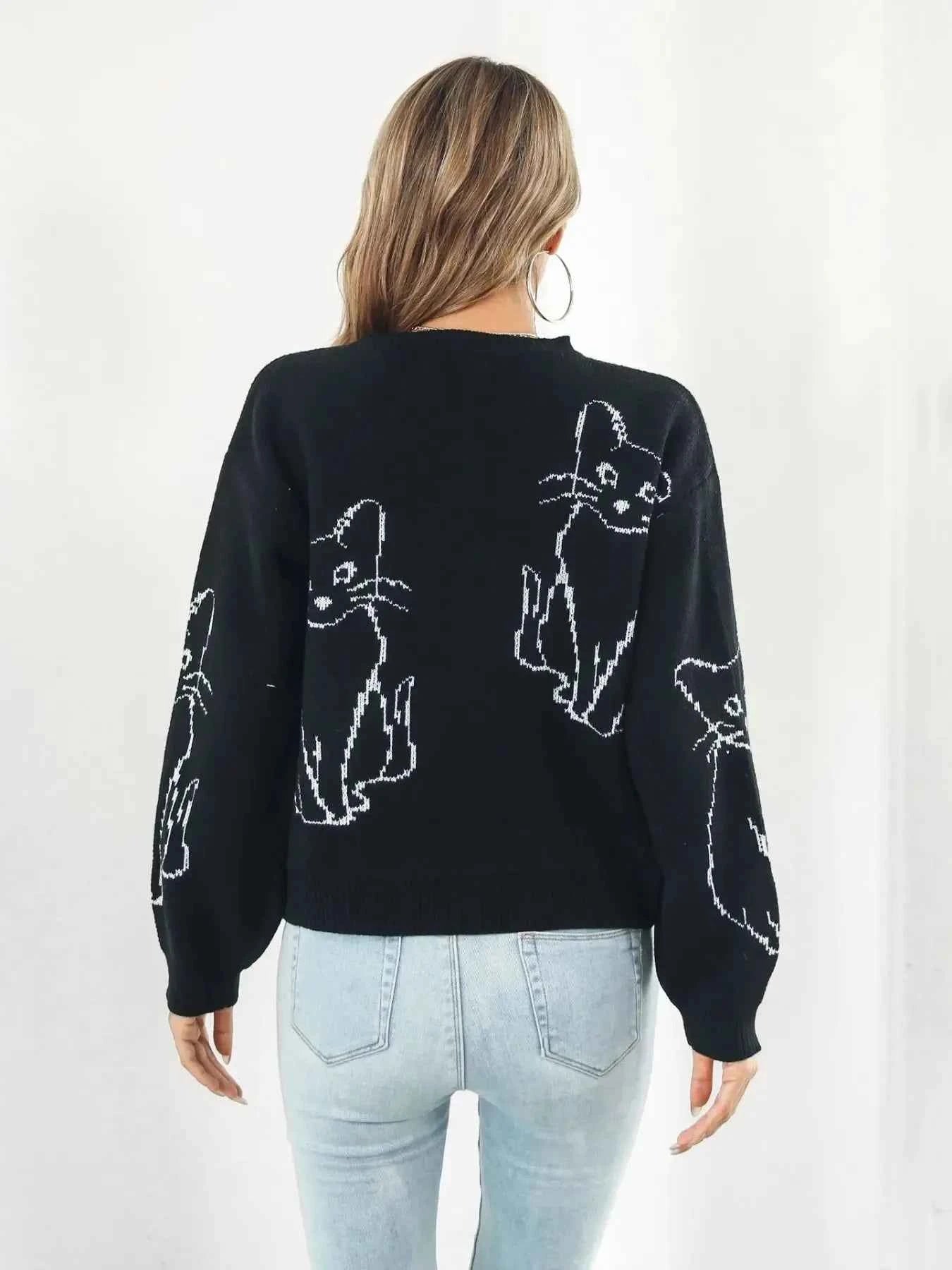 Round Neck Long Sleeve Sweater 239ea8fc-9697-4943-a5d0-a5ef45019e56-Max-Origin