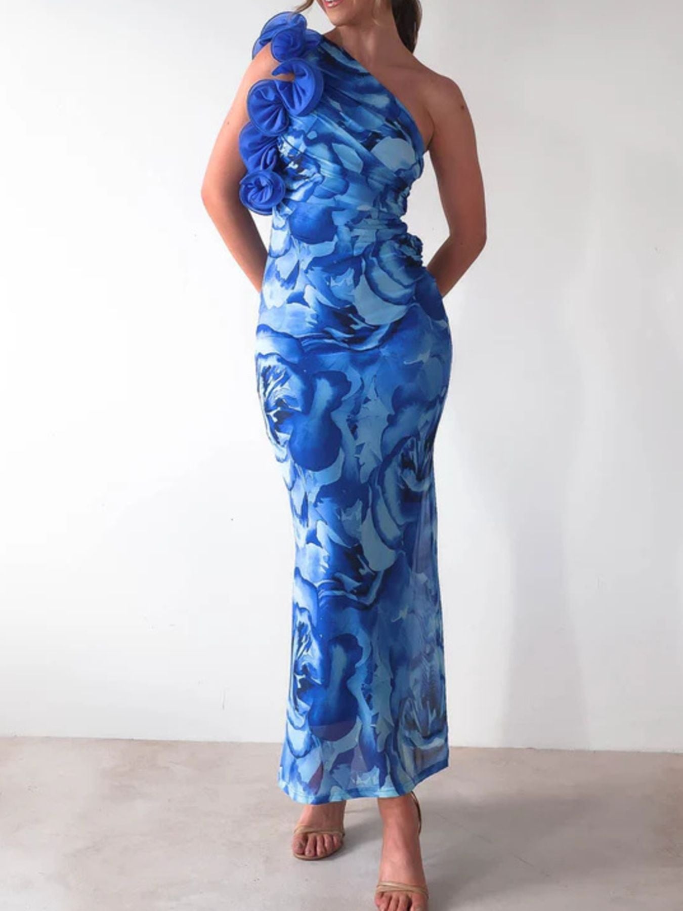 Floral Print One-Shoulder Maxi Dress Blue 23a15c03-78c7-49f3-8f0f-1ff696ad5ada-Max