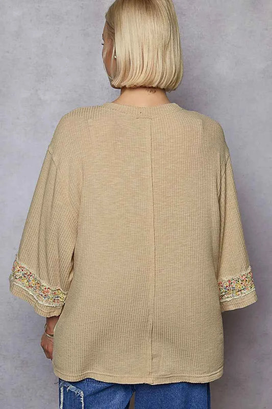 Floral Peace Patch Drop Shoulder T-Shirt 23ddc4d5-1a36-4cc3-a275-13bf34244c73-Max-Origin