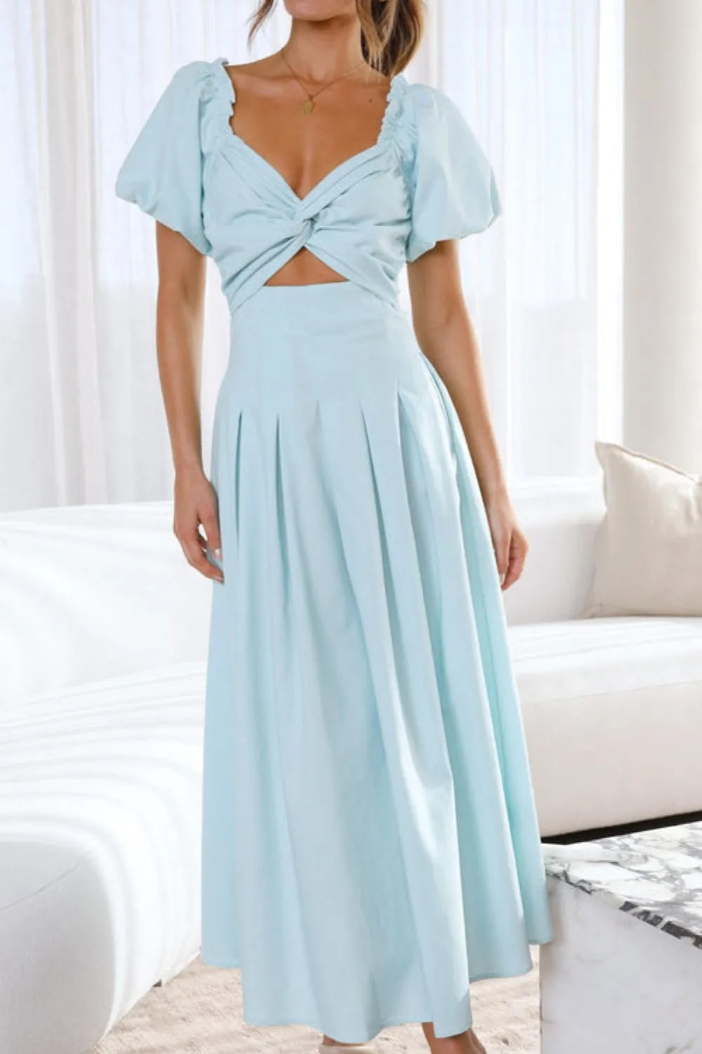 Sweetheart Neck Puff Sleeve Dress 23e67575-c8d7-4e81-af37-45e6830da0ec-Max-Origin
