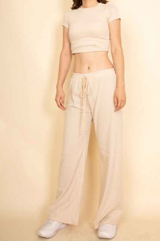 Relaxed Fit Top and Wide-Leg Pants Set 24005515_438c9d76-ac7d-4df6-b7cf-164ed808fb24