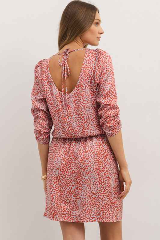 Red Leopard Print Long Sleeve Hollowed Back Dress 24264482_8653fd11-77fd-4a2b-ba89-d5d38eb3872d