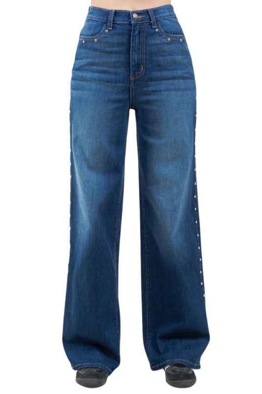 Baggy Wide Leg Jean with studs 24313987_92edd0bd-699b-46fd-8640-5843392e6fe6