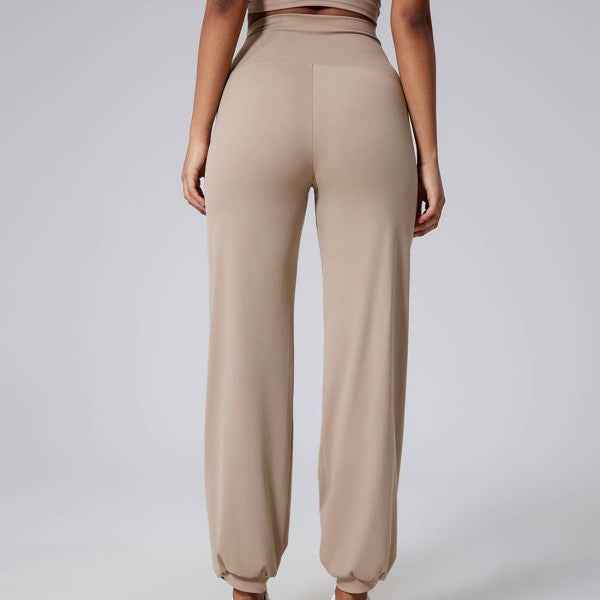 Well-in Vogue SculptFlow Cuffed Pant 24530304_85a2905c-0a54-407f-b290-d1d612140724