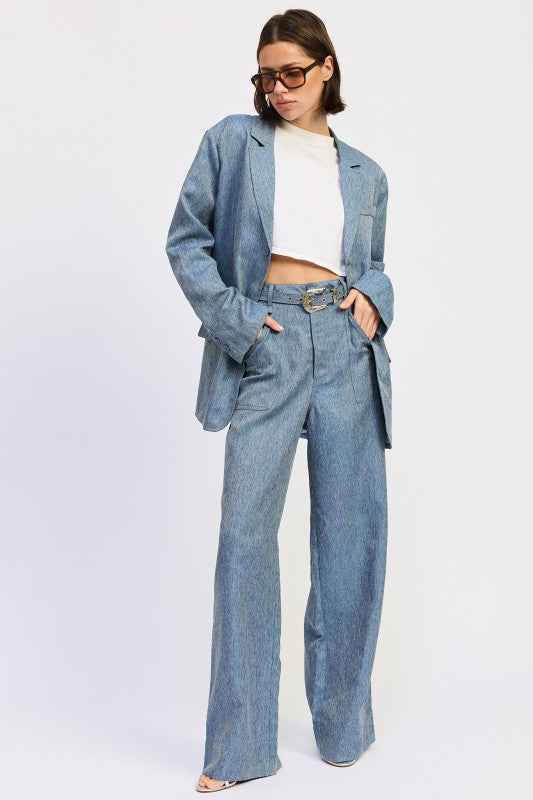 OVERSIZED BUTTON UP BLAZER 24570905_c4c5eb62-5e1b-4847-9bb9-dce43a56db74