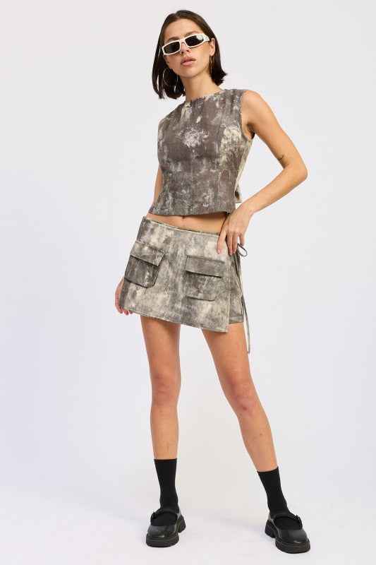 MINI LOW WAIST FRONT POCKET WRAP SKORT WASHED DENIM 24577049_6762699b-0069-4458-a365-130b84e54f32