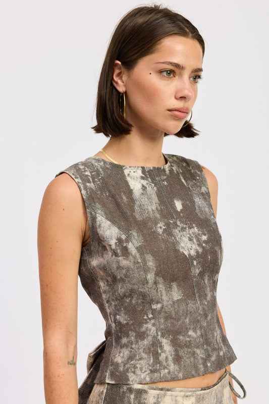 DENIM TANK TOP OPEN BACK TIE 24577050_18f60dd0-4145-4ebe-a01b-366f9bdc46f2