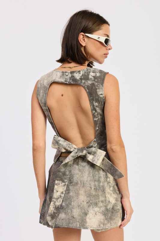 DENIM TANK TOP OPEN BACK TIE 24577050_199c00c2-7fd0-4122-a35b-e1f2addd0e0d