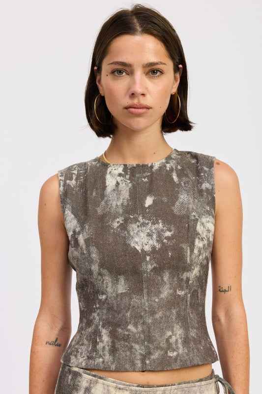 DENIM TANK TOP OPEN BACK TIE WASHED DENIM 24577050_726bc976-a818-42de-b14f-d19b5819d7a1