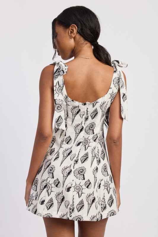 SQAURE NECK FITTED MINI DRESS WITH TIE STRAPS 24577145_64296780-62a4-4ef7-b803-2ea73742b4de