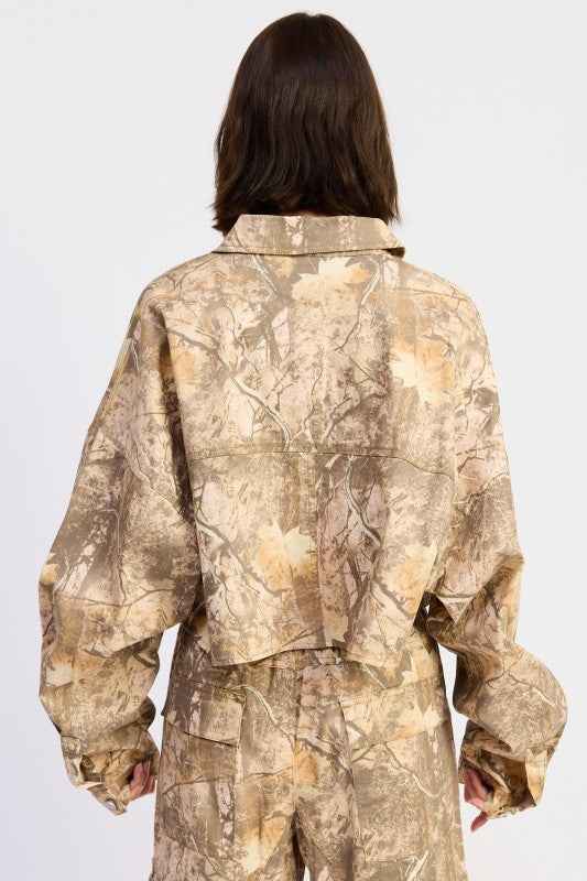 WOODLAND CAMO OVERSIZED JACKET 24610719_09ec8d97-4150-4069-882e-e82d777a98bd