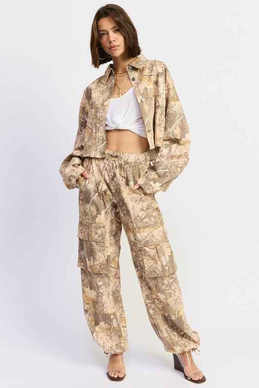 WOODLAND CAMO OVERSIZED JACKET 24610719_5953885f-07a0-43f7-9789-5e40326a7e6d