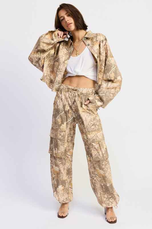 WOODLAND CAMO OVERSIZED JACKET 24610719_acadbeaa-e675-47f6-984d-72b215b7fb3e