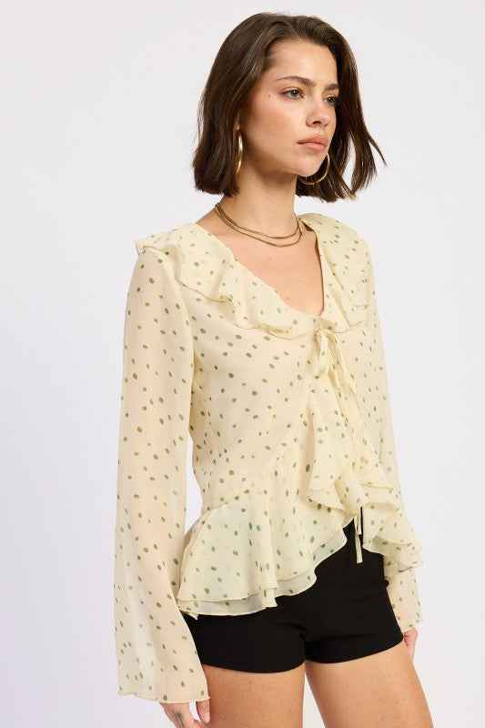 FLUTTER OPEN BUTTERFLY TOP 24610779_92549729-2274-4aa1-b0c5-aeab90fbde0c