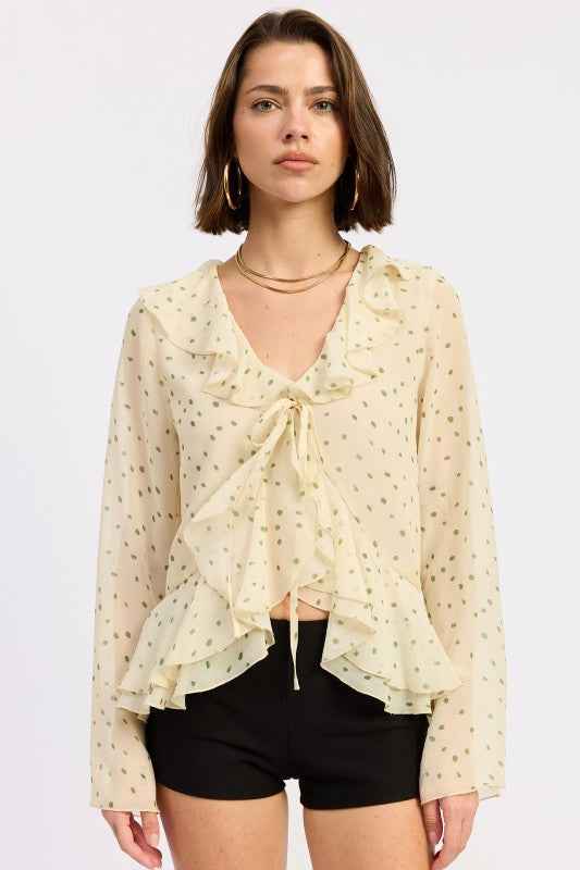 FLUTTER OPEN BUTTERFLY TOP IVORY GREEN 24610779_d9de95d9-a592-45f1-86f1-7946d4b036b0